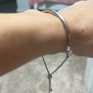 Pandora adjustable Elegant Silver Bangle Bracelet.